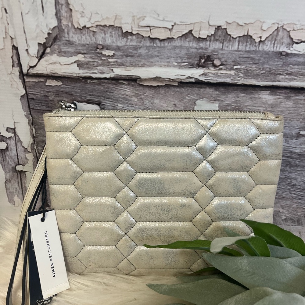 Aimee Kestenberg “It’s A Love Thing” Stone Silver Leather Clutch/Wristlet